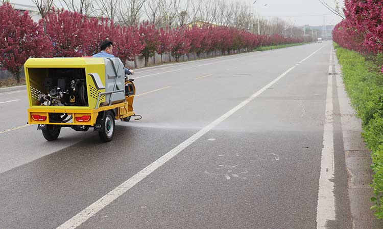 高壓清洗車(chē)大概多少錢(qián)一臺(tái)