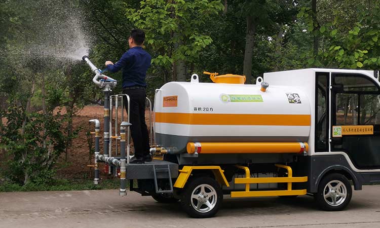 電動(dòng)灑水車(chē)