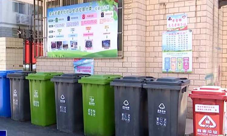 小區(qū)垃圾桶清運車