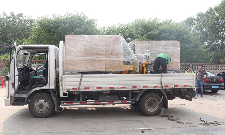 百易環(huán)衛(wèi)小型高壓清洗車超給力，客戶一致好評(píng)