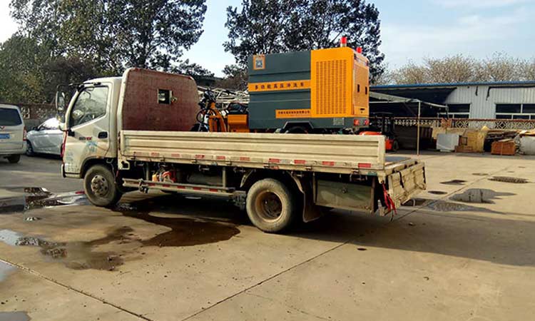 可上牌高壓清洗車(chē)