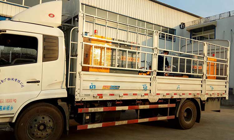 電動(dòng)高壓清洗車(chē)