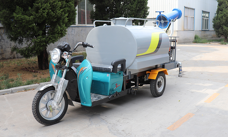 綠化灑水車(chē)