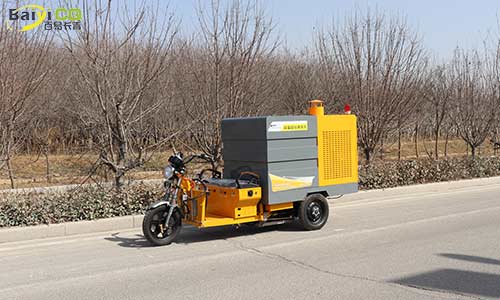 ?百易長青小型電動(dòng)三輪高溫高壓清洗車商業(yè)街重油污克星