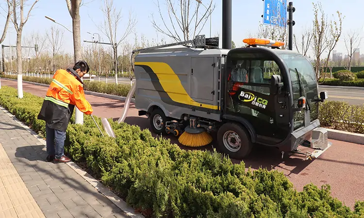 純電動(dòng)洗掃車BY-CS60