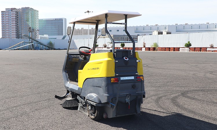 純電動(dòng)清掃車(chē)BY-S13