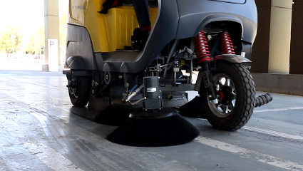 純電動(dòng)清掃車(chē)BY-S13動(dòng)力系統(tǒng)