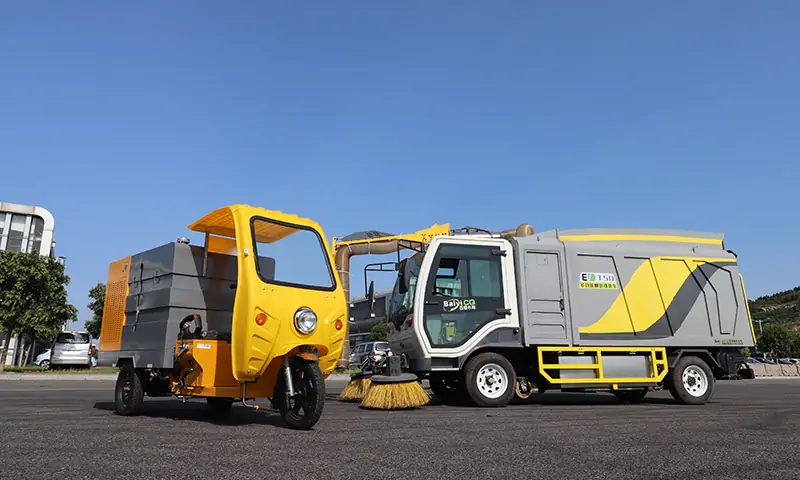 樹葉收集車與高壓清洗車聯(lián)合作業(yè)會產(chǎn)生怎樣的火花？一起來看一下！