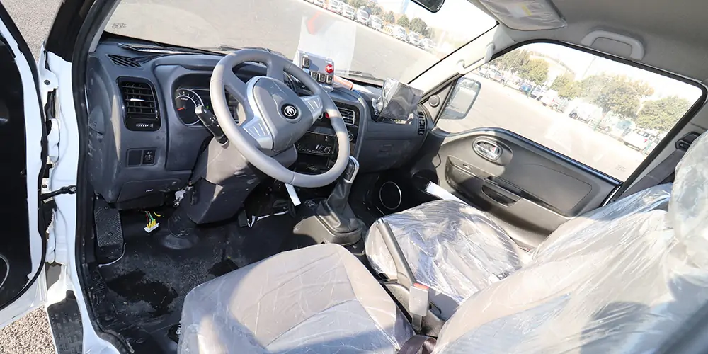 吸樹葉的機(jī)器 新型樹葉收集車 電動(dòng)樹葉專用收集車 樹葉收集一體車 吸入式樹葉收集車 破碎樹葉收集車