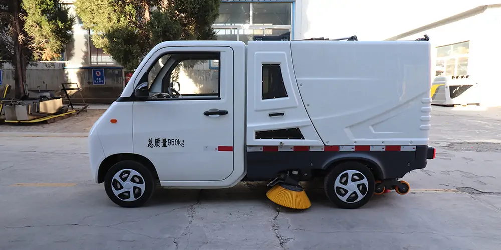 小型電動洗掃車,電動小型洗掃車,小型電動環(huán)衛(wèi)洗掃車,小型電動洗掃一體車,新型純電動洗掃車 01_看圖王.jpg
