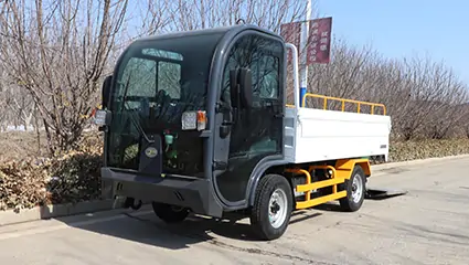 八桶式垃圾清運車BY-L8車輛配置