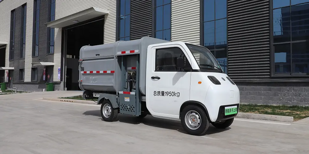 新能源側(cè)裝垃圾車，垃圾運(yùn)輸車，垃圾車，側(cè)裝式垃圾車