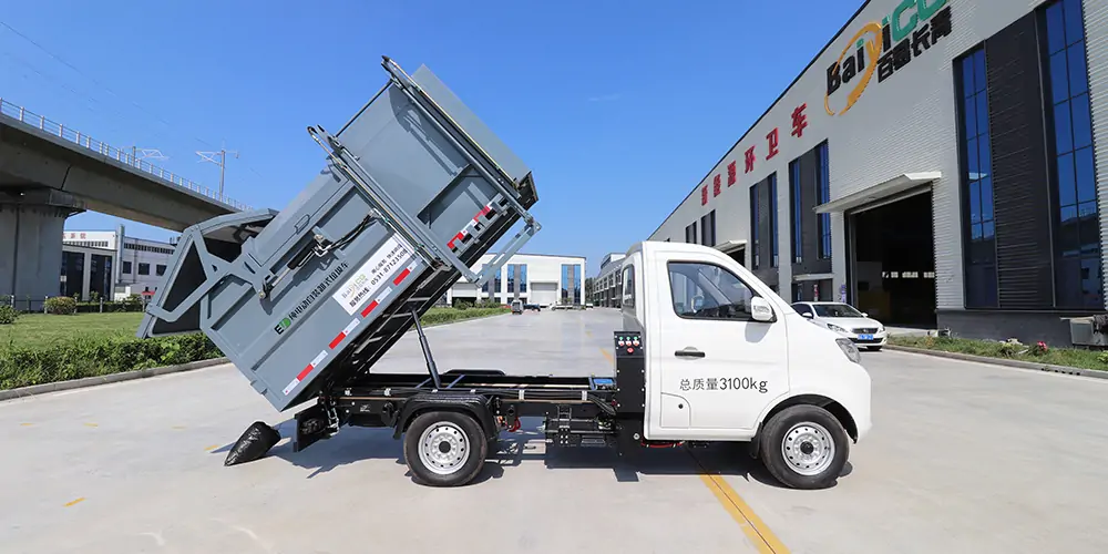新能源側裝垃圾車，新能源垃圾車，小型垃圾車，純電動垃圾車，環(huán)衛(wèi)垃圾車，垃圾車