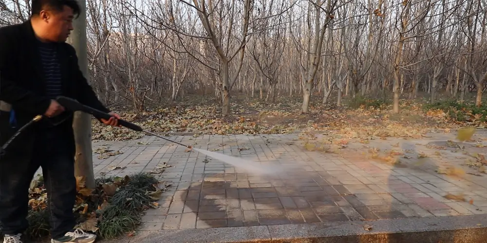 純電動(dòng)樹(shù)葉收集車_樹(shù)葉收集車_電動(dòng)樹(shù)葉收集車