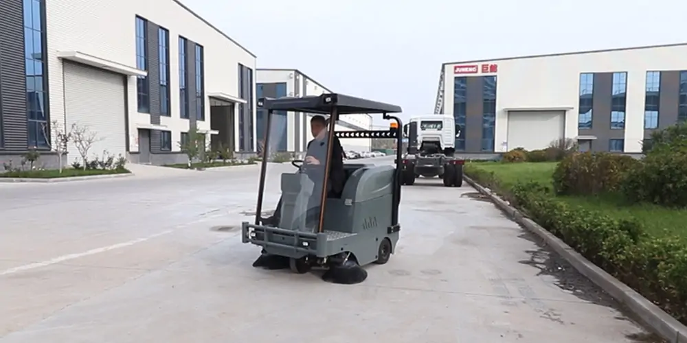 純電動(dòng)清掃車(chē),清掃車(chē),電動(dòng)清掃車(chē),小型清掃車(chē)